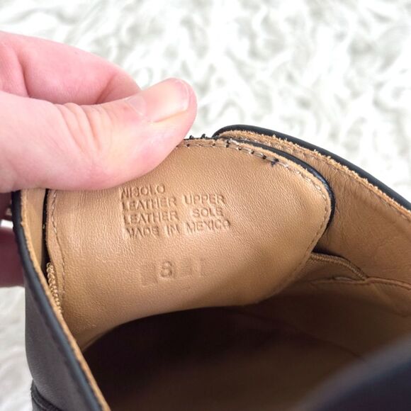 Nisolo Emma d'Orsay Oxford - Black Leather | Size 8 - Picture 10 of 11